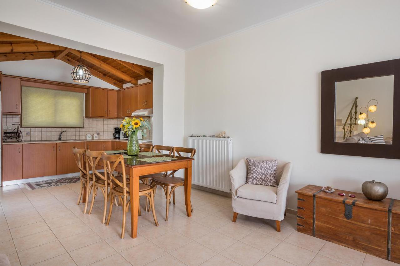 גאורגיופוליס Family-Friendly Villa Bluefairy Dafni With Pool, Walk To Restaurants! מראה חיצוני תמונה